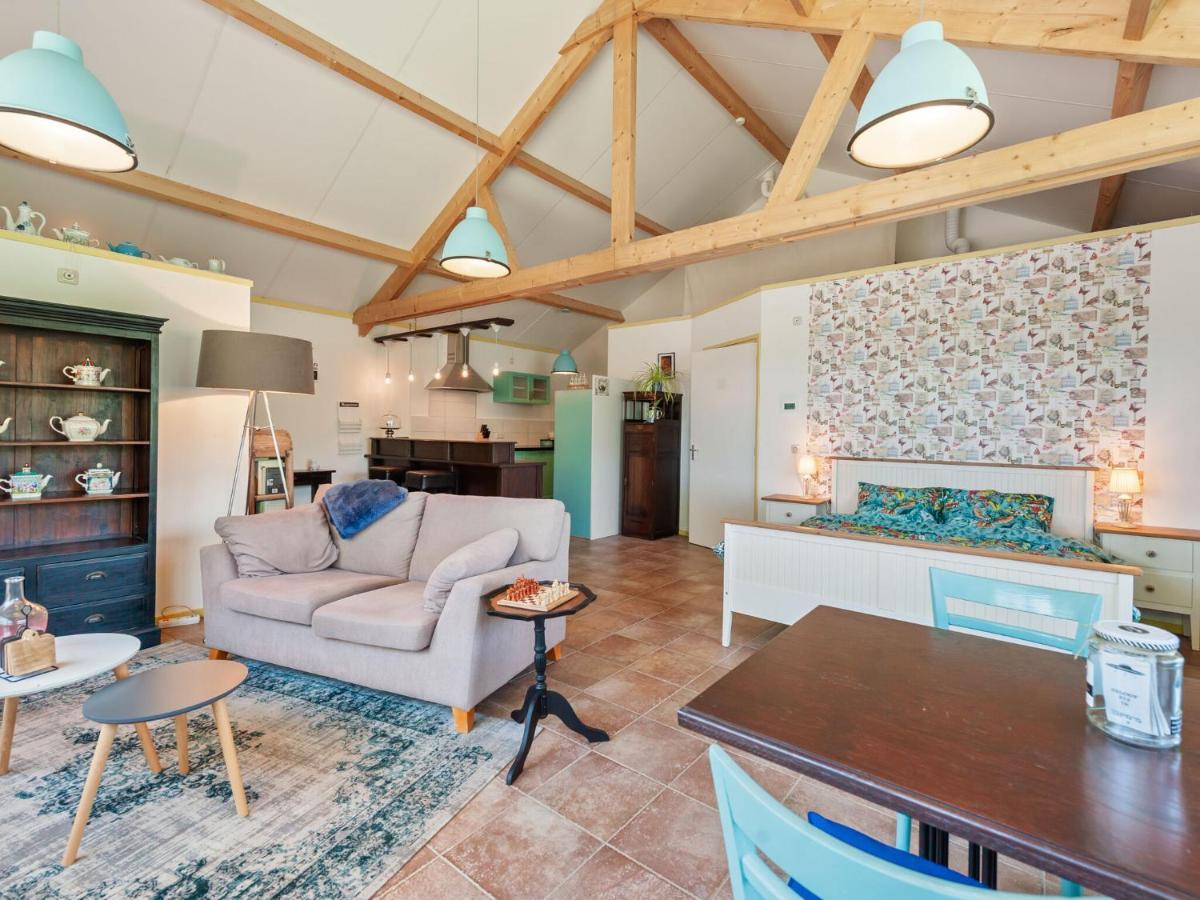 Enticing Holiday Home In Eastermar Near Burgumer Mar Lake Hoogzand Dış mekan fotoğraf