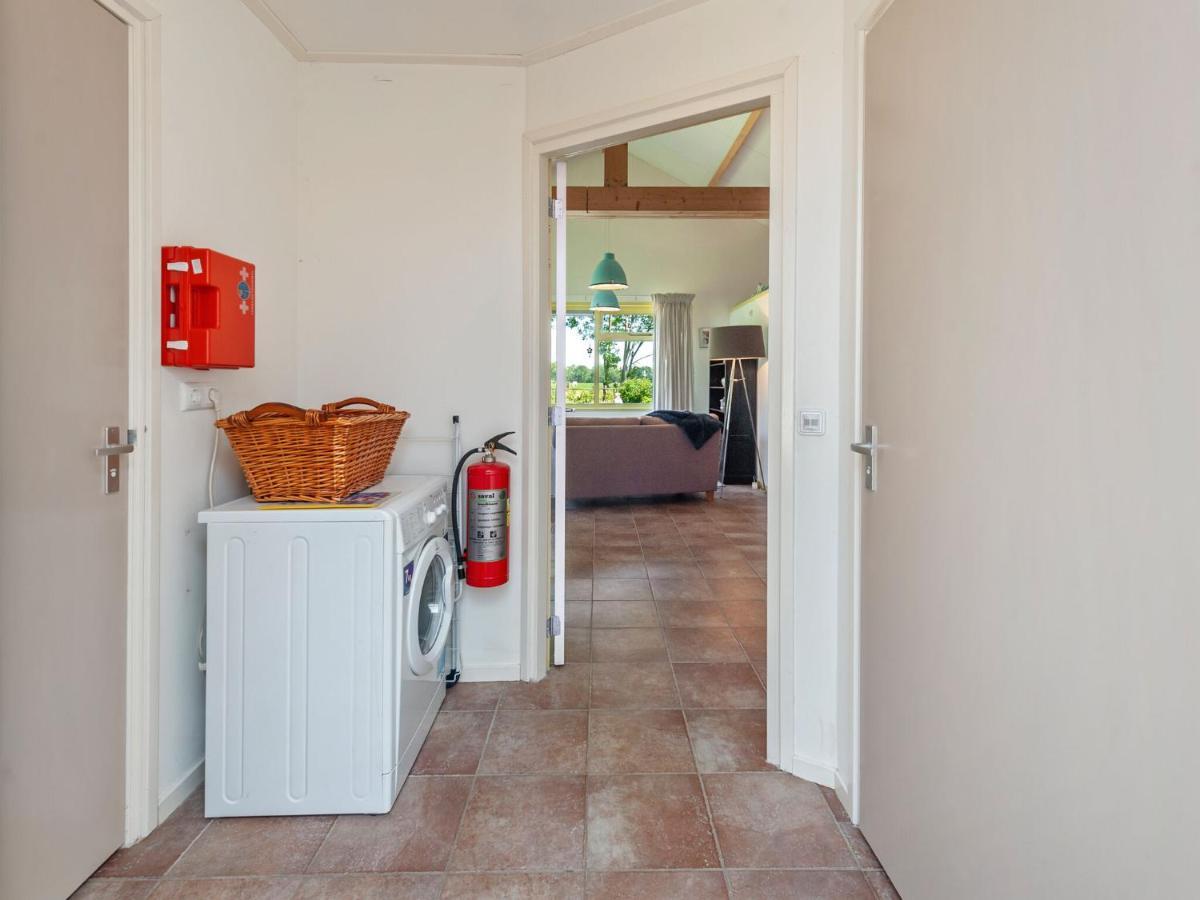 Enticing Holiday Home In Eastermar Near Burgumer Mar Lake Hoogzand Dış mekan fotoğraf